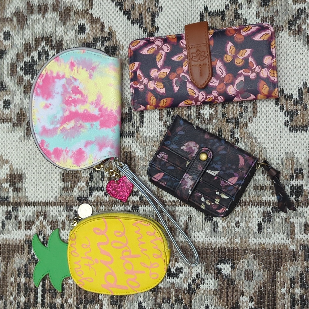 Bundle Of Various Wallets And Coin Purses - image 1
